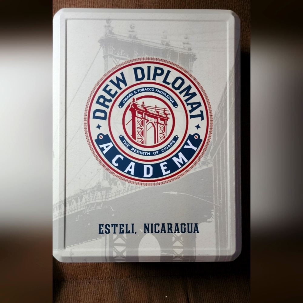 Drew Estate Diplomat Academy Tin